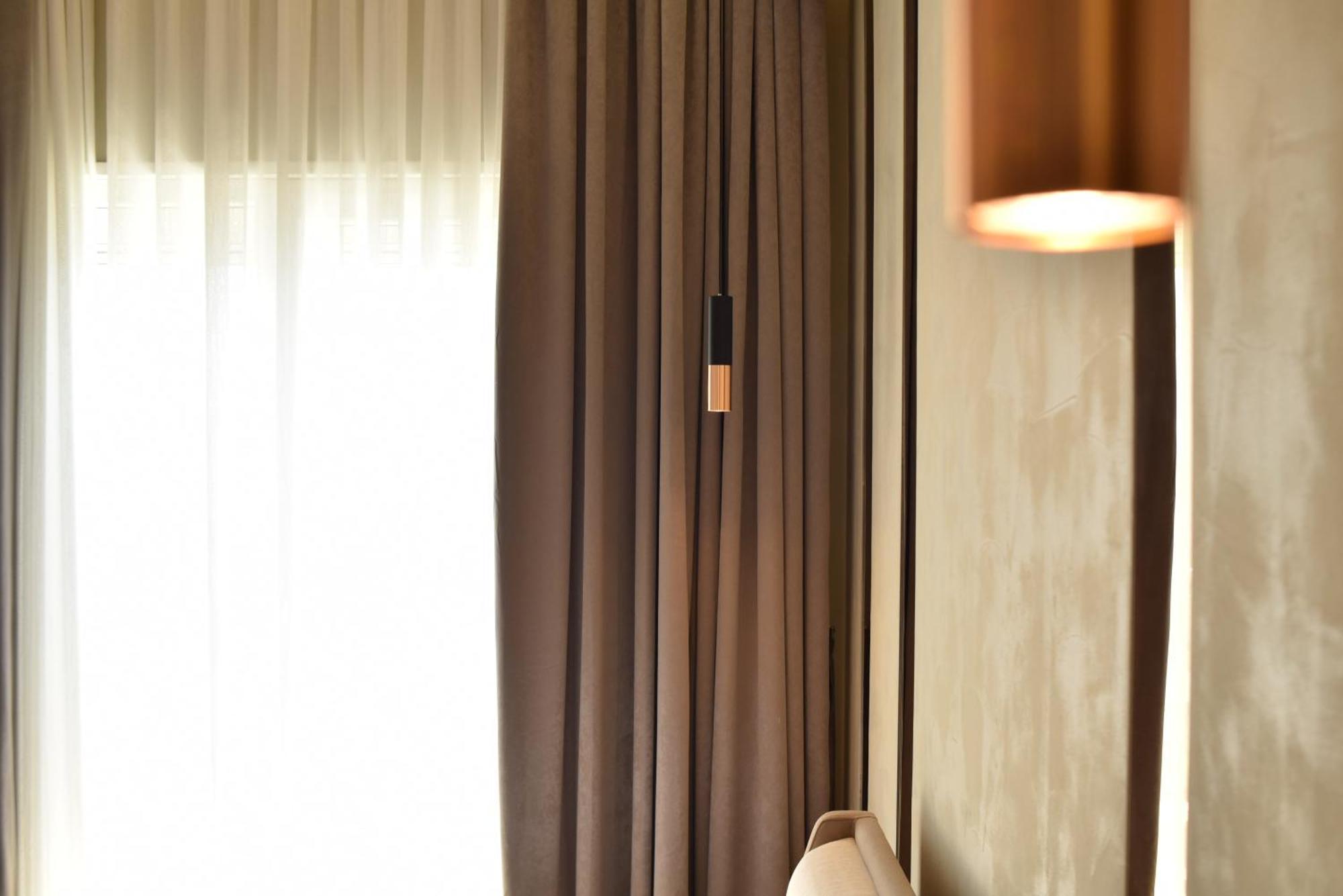 Nuna Hotel Radhime Bagian luar foto