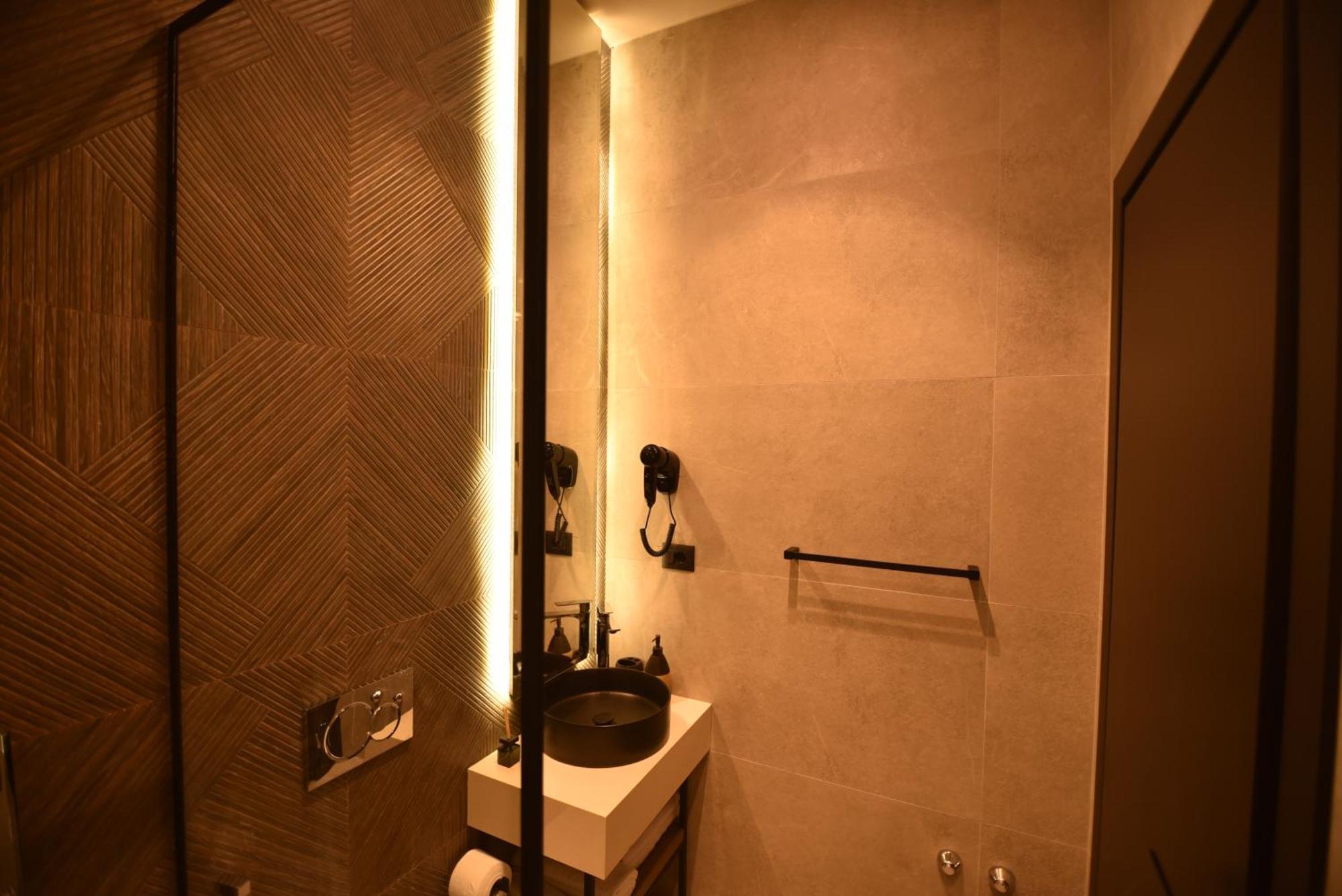 Nuna Hotel Radhime Ruang foto